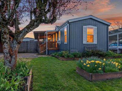 Mobile Home at 1428 NW 8th St McMinnville, OR 97128