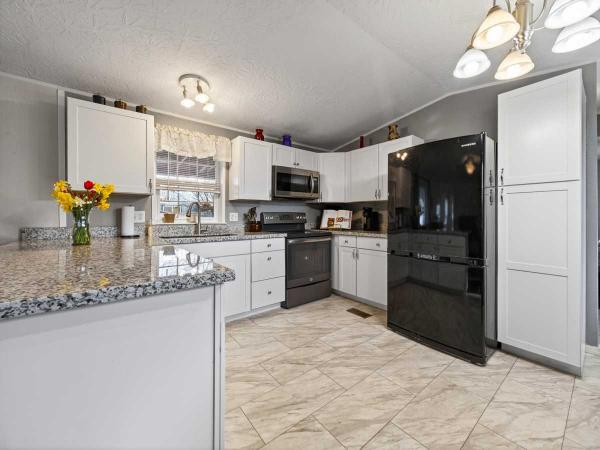 1992 Fleetwood Manufactured Home
