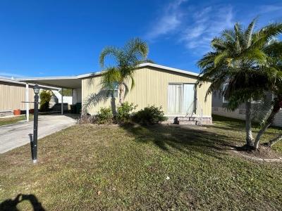 Photo 2 of 13 of home located at 17100 Tamiami Trail #194 Punta Gorda, FL 33955