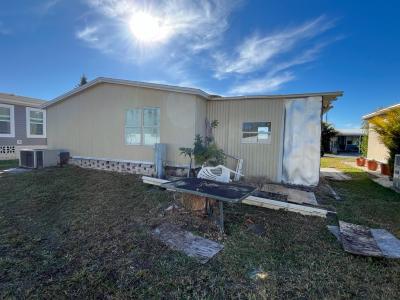 Photo 4 of 13 of home located at 17100 Tamiami Trail #194 Punta Gorda, FL 33955