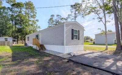 Photo 2 of 18 of home located at 3405 Armstrong Street Jacksonville, FL 32218