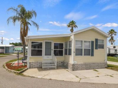 Mobile Home at 41219 Hockey Drive Lot 80 Zephyrhills, FL 33540