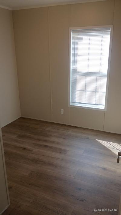 Photo 5 of 9 of home located at 2710 N Farm Rd 137 #42 Springfield, MO 65803