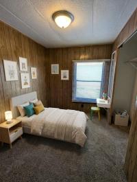 1977 0DMH Royalton Mobile Home