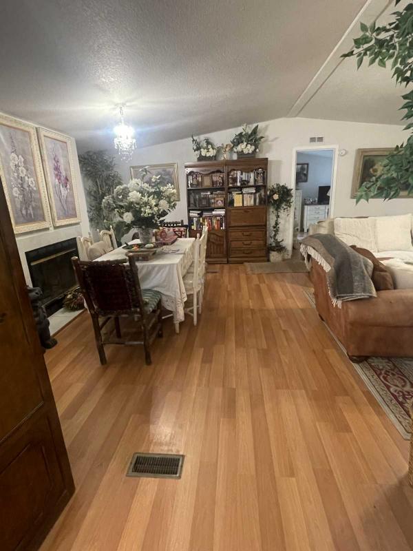 2002 Clayton Manufactured Home
