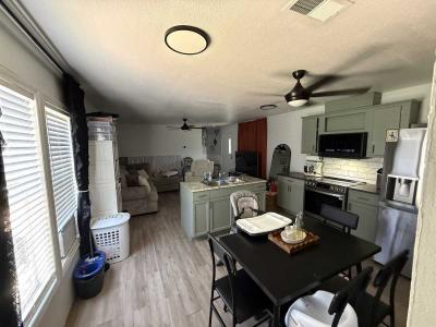 Photo 5 of 18 of home located at 518 Pine Isle Dr Orlando, FL 32833