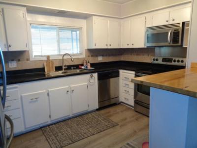 Photo 4 of 11 of home located at 1501 N. Hayden Island Dr., #122E Portland, OR 97217