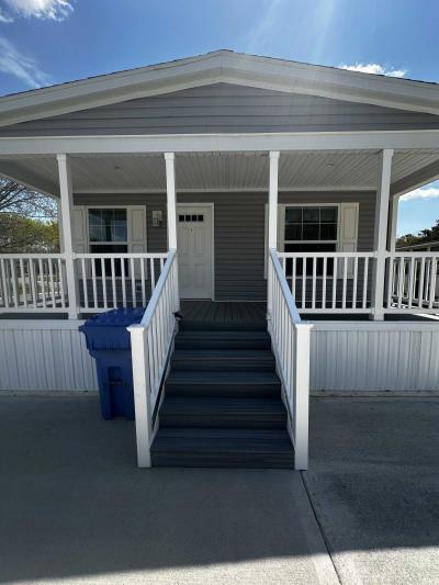 Mobile Home at 8 Robin Court West Creek, NJ 08092