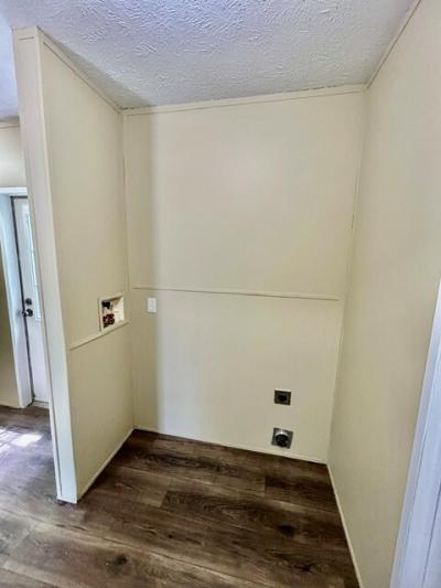 Photo 5 of 21 of home located at 8001 Hamilton Ave. Lot #27 Cincinnati, OH 45231