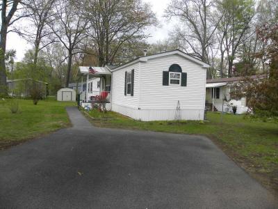 Mobile Home at 17 Jones Rd Saratoga Springs, NY 12866