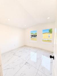 1987 Manufactured Home