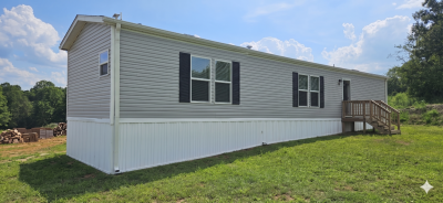 Mobile Home at 84 Crappie Hollow Ln Taylorsville, NC 28681