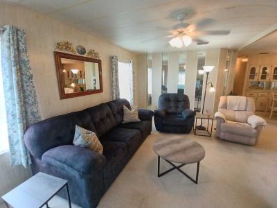 Photo 2 of 8 of home located at 7000 20th St. Lot 760 Vero Beach, FL 32967
