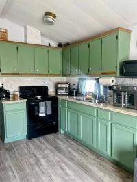 1986 Manufactured Home