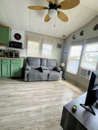 1986 Manufactured Home