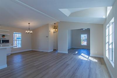 Photo 3 of 18 of home located at 115 Le Arta Dr. Henderson, NV 89074