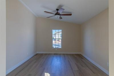 Photo 5 of 18 of home located at 115 Le Arta Dr. Henderson, NV 89074