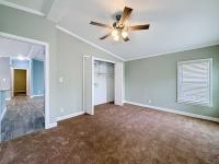 1990 Manufactured Home