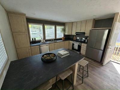 Mobile Home at 113 - 111th Sq NE Blaine, MN 55434
