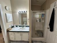 2000 Skyline Wood Manor Mobile Home