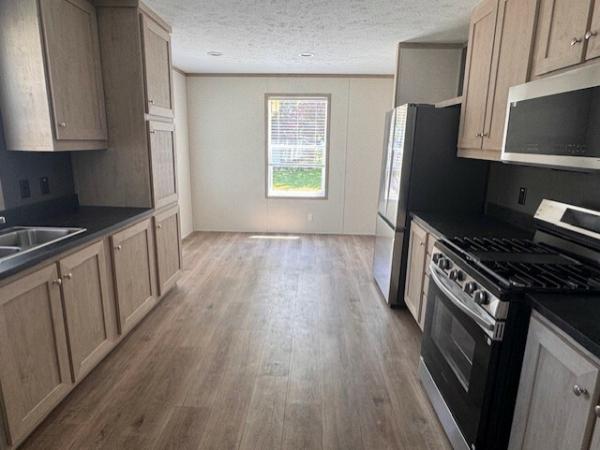 2025 clayton Clear Choice 95CCS24483BH26 Mobile Home