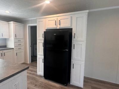 Photo 4 of 14 of home located at 4041 Grange Hall Rd #8 Holly, MI 48442