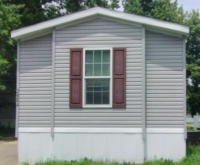 Mobile Home at 2984 Rosewood Ln Lot Rwl2984 Columbus, IN 47203
