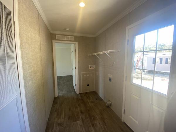 2023 Skyline - Leola Custom Build Mobile Home