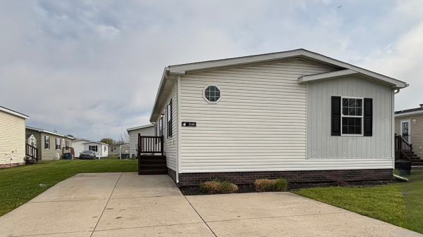 2012 SKYLINE Mobile Home For Sale