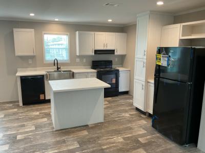 Photo 5 of 11 of home located at 181 Horseshoe Bend Road San Marcos, TX 78666