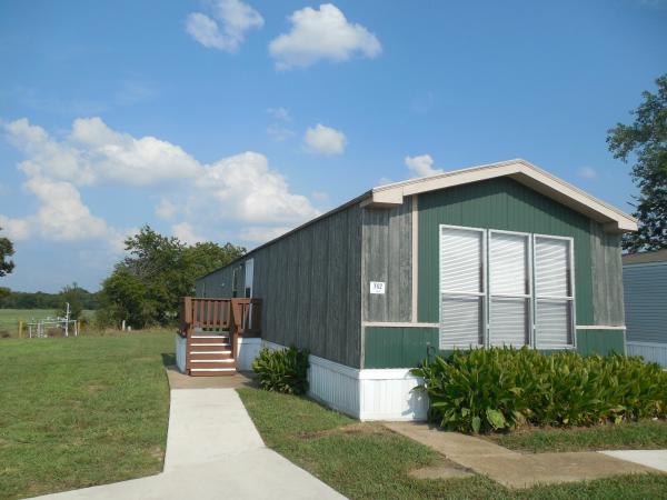 Photo 1 of 2 of home located at 2390 W Moore Avenue #N02 Terrell, TX 75160