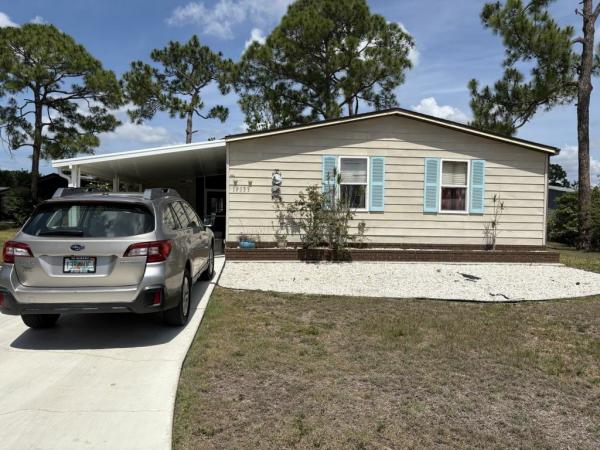 Photo 1 of 2 of home located at 19133 Indian Wells Court North Fort Myers, FL 33903