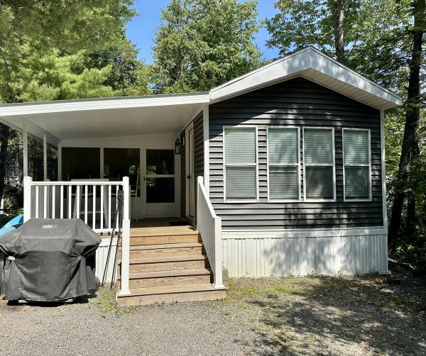 Photo 1 of 2 of home located at 261 Point Sebago Road, Lot S0865 Casco, ME 04015