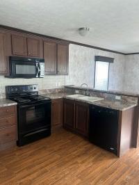 2017 EAGLE RIVER 32 LANDY CREEK  Home
