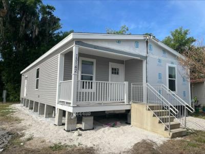 Mobile Home at 13142 Grape Avenue Grand Island, FL 32735