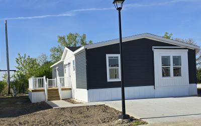 Mobile Home at 27484 Oregon Rd. Lot 216 Perrysburg, OH 43551