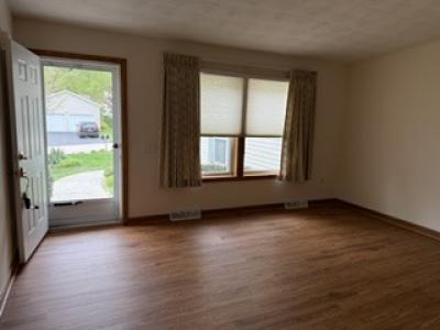 Photo 5 of 11 of home located at 16 Indian Hill Road Uncasville, CT 06382
