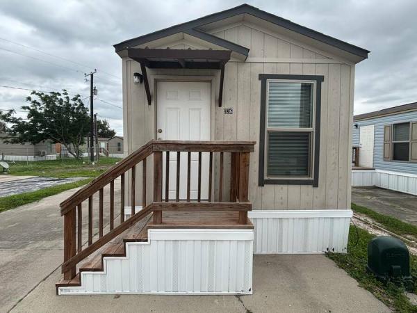 2022 S124411AA  Home