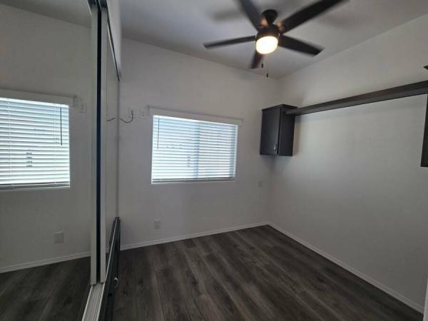 2026 120SN11351G  Home