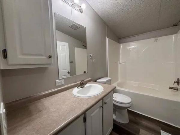 2016 168032A  Home