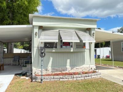 Photo 2 of 8 of home located at 717 Fountainview North Lakeland, FL 33809