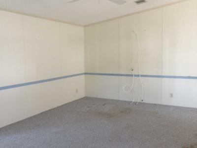 Photo 5 of 8 of home located at 6239 Santa De Drive Zephyrhills, FL 33542