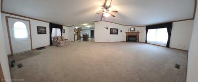 Photo 5 of 34 of home located at 371 Pin Oak Circle Elyria, OH 44035