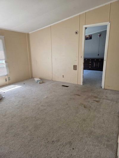 Photo 3 of 13 of home located at 375 Heartwood Ct Wixom, MI 48393