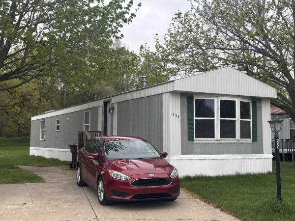 1990 Mobile Home