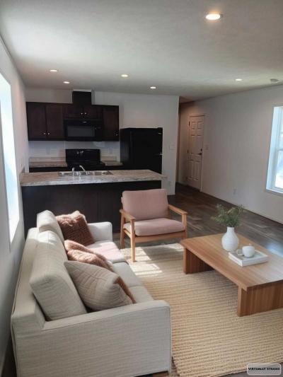 Photo 2 of 10 of home located at 16 English Village Park #193 Nixa, MO 65714