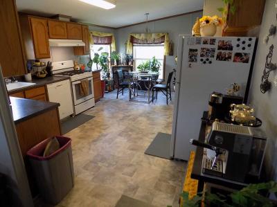 Photo 3 of 30 of home located at 3754 Mcintosh Carleton, MI 48117