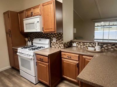 Photo 3 of 25 of home located at 2121 S Pantano Rd Unit 288 Tucson, AZ 85710