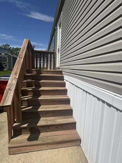Photo 2 of 15 of home located at 8701 NE 107th Pl  #115 Kansas City, MO 64157