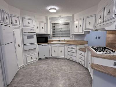 Photo 4 of 36 of home located at 1515 S. Mojave Rd Las Vegas, NV 89104